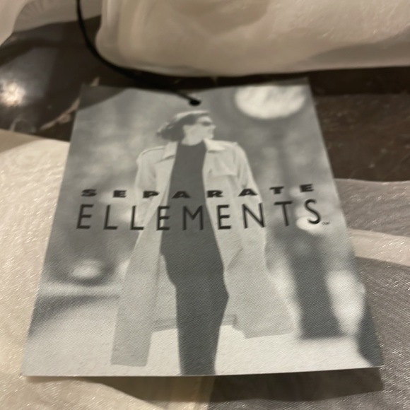 SEPARATE ELLEMENTS see through button down blouse Classy size 10 - Picture 4 of 5